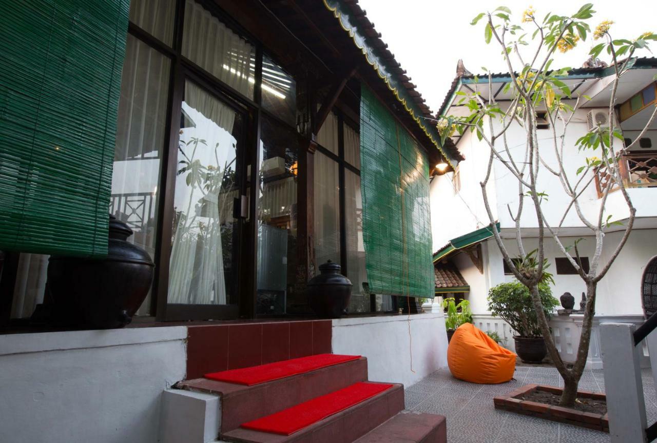 Villa Joglo Yudhistira Sleman  Exterior foto