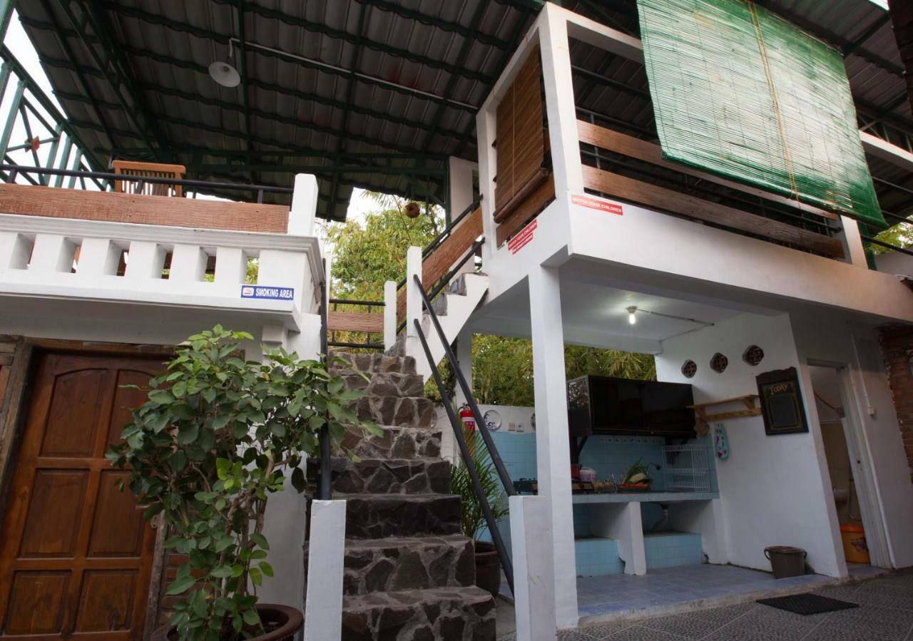 Villa Joglo Yudhistira Sleman  Exterior foto