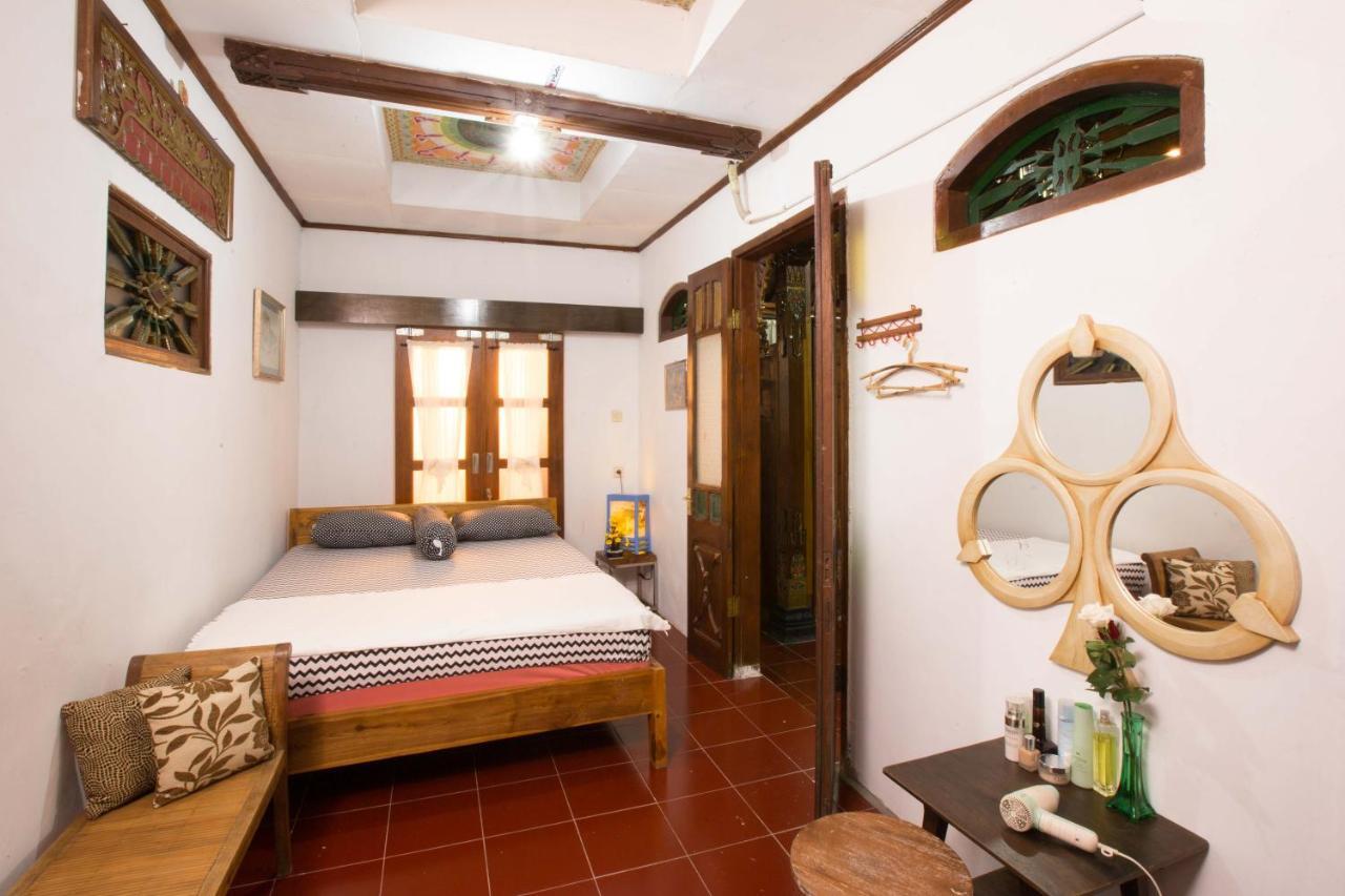 Villa Joglo Yudhistira Sleman  Exterior foto